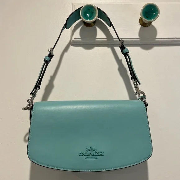 Coach Aqua Shoulder Bag - Picture 4 of 5